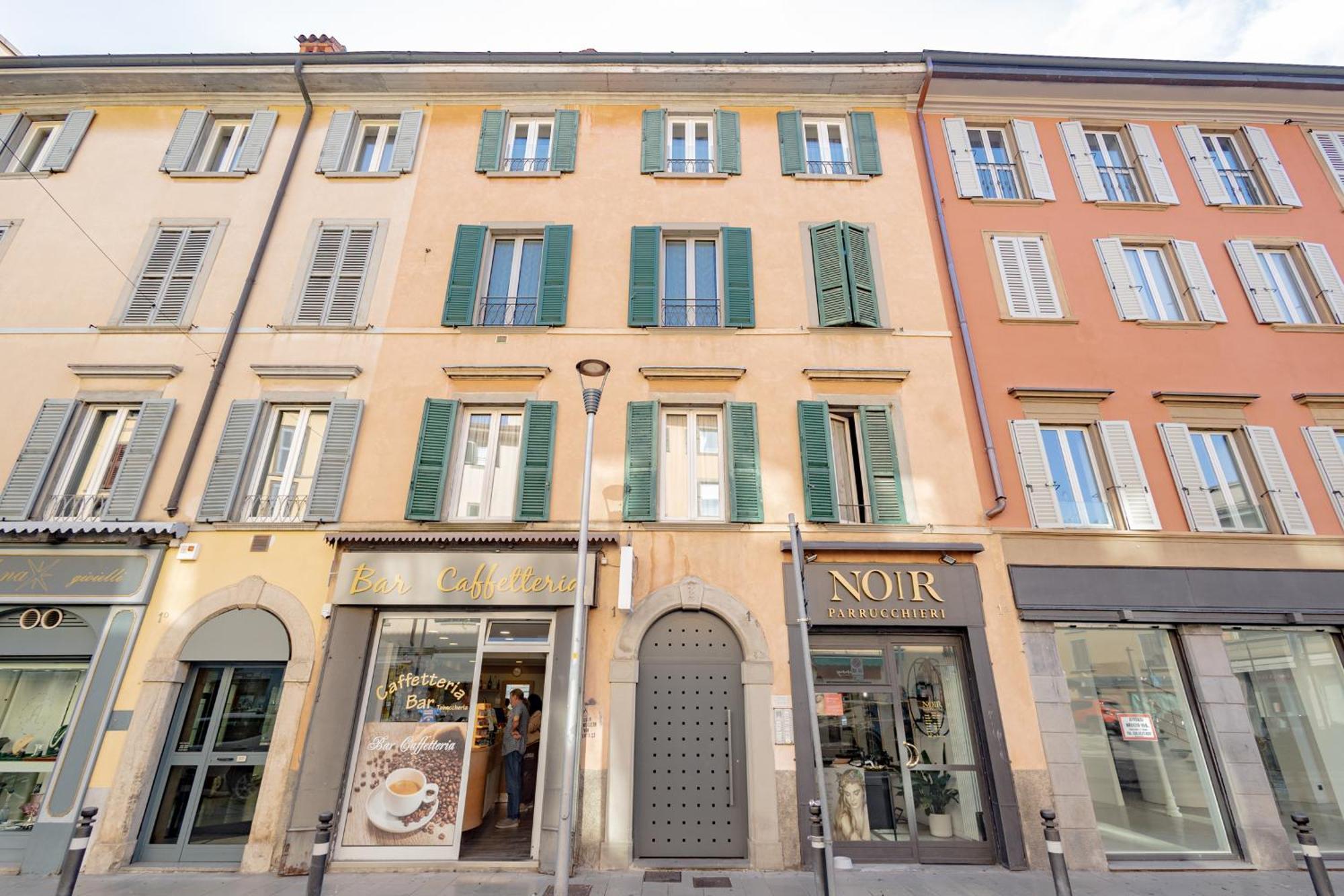 Appartamento Bergamo 24 Exterior foto